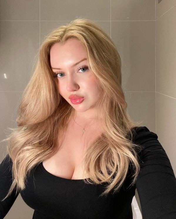 Su Ataşehir escort